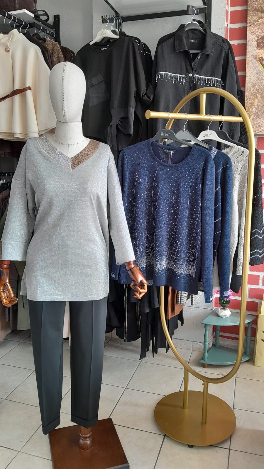 Merserize Taş Detaylı Kazak