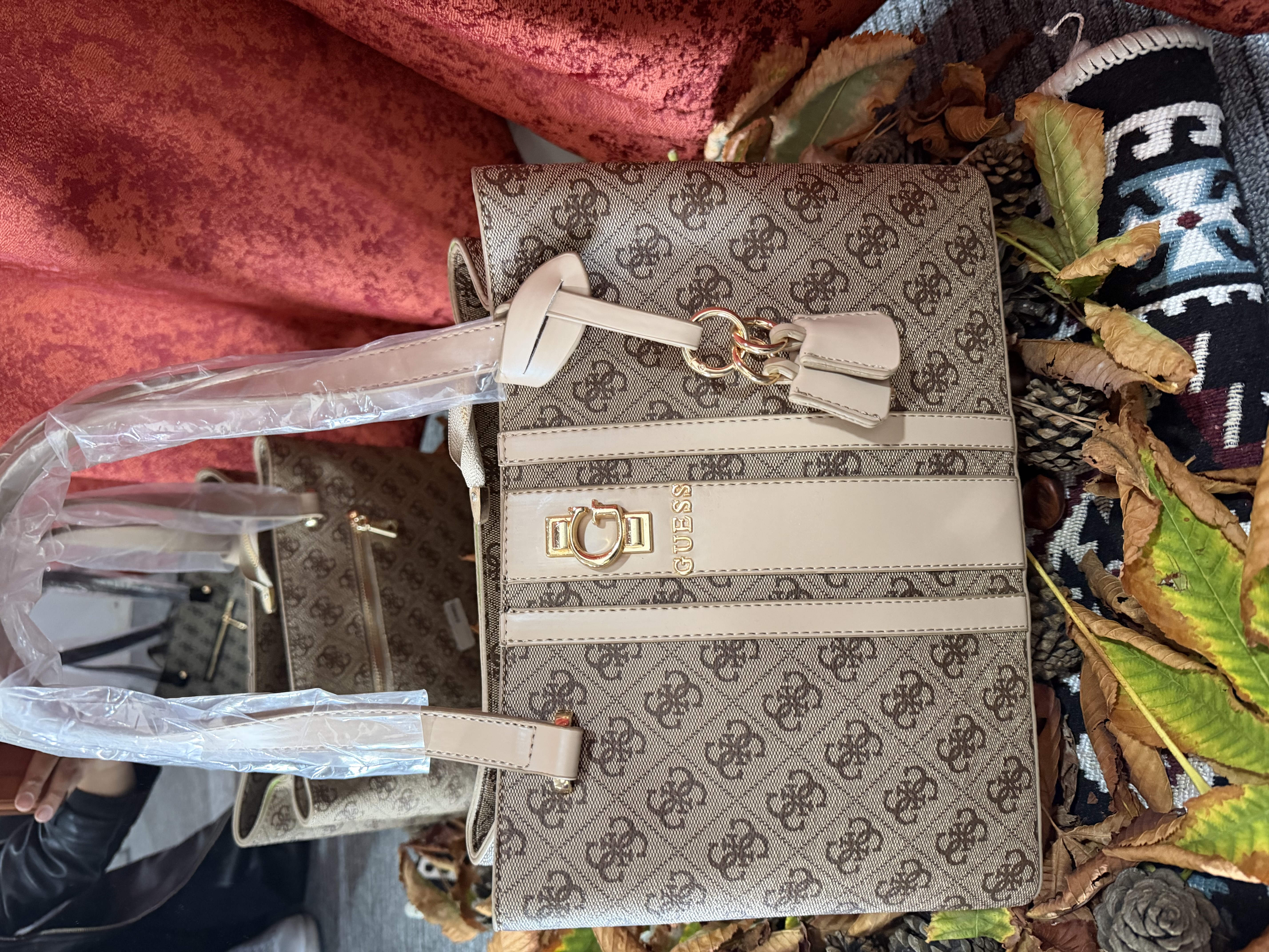 Guess Çanta